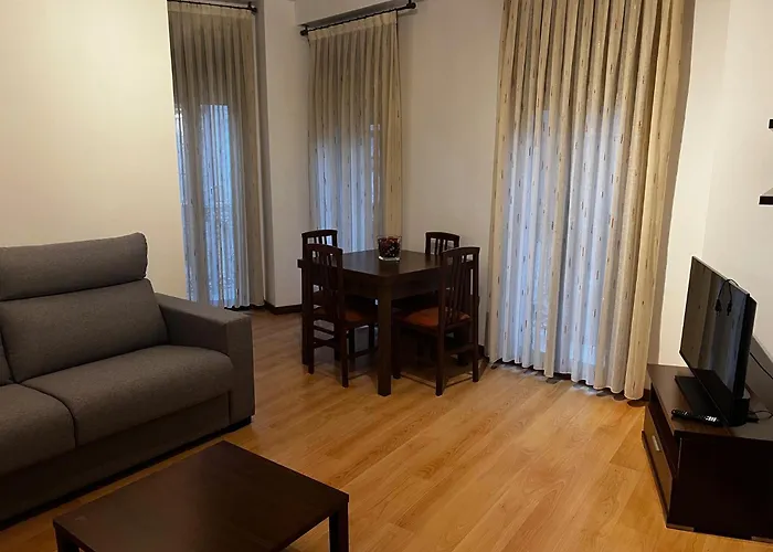 - Centro Historico Redondela